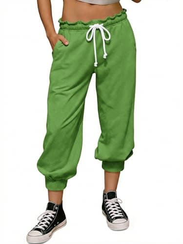 Fisoew Womens Capri Pants Casual Cinch Bottom Sweatpants Elastic Waist Drawstring Athletic Joggers Lounge Pants with Pockets Green