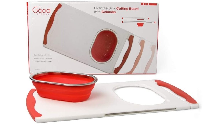 good cooking package and cutting board with colander